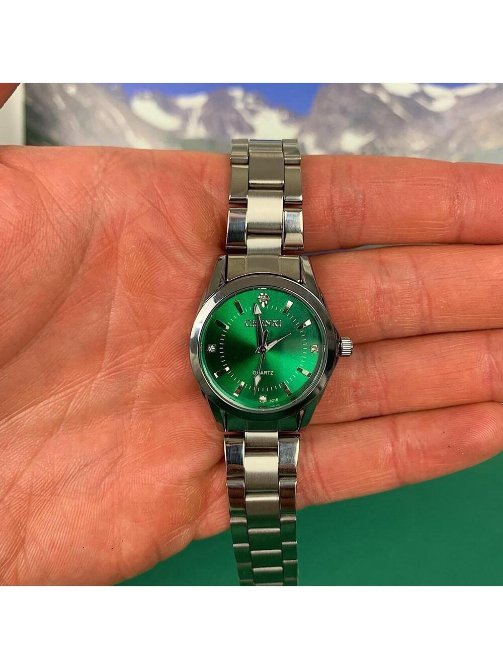 Silver Quartz Round Green Stainless Steel Watch. Stainless Steel
